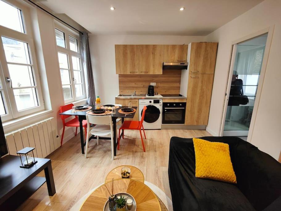 La Feline - Duplex - Vieux Valenciennes - Familial Διαμέρισμα Εξωτερικό φωτογραφία